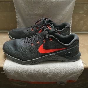Men's Nike Metcon 3